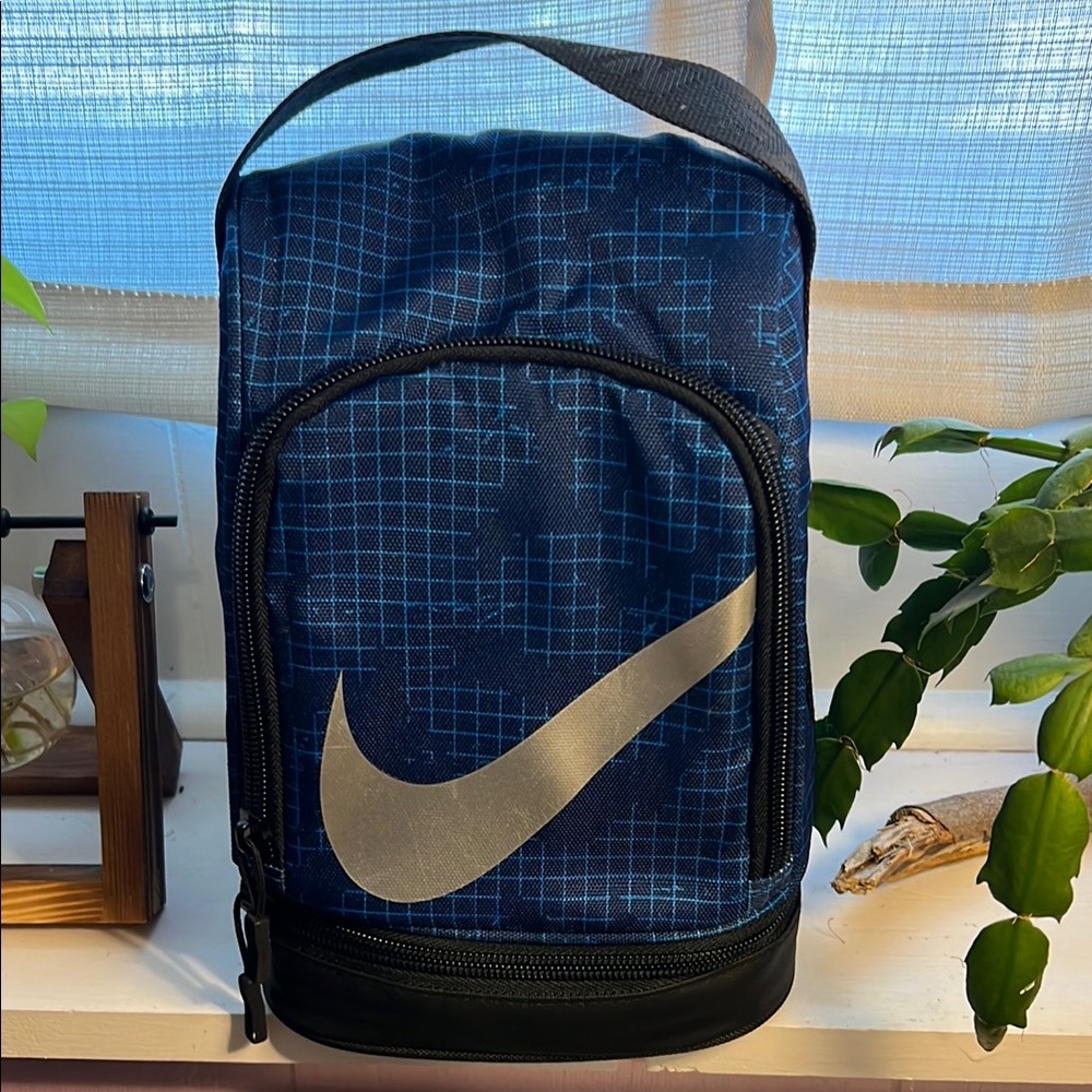 Nike Insulated lunch tote blue and Black